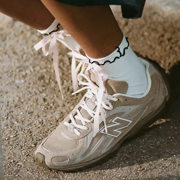 NWT New Balance 204 L Woman Mushroom with arid stone Size US 9 - Picture 7 of 8